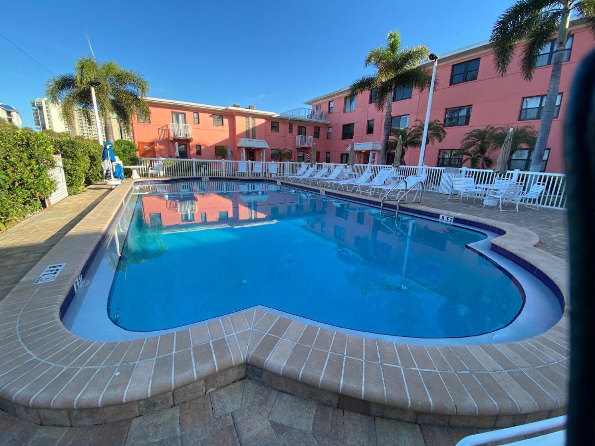 Majestic Beach Condo In Beachfront Resort In St Pete Beach Сант Пит Бич Экстерьер фото